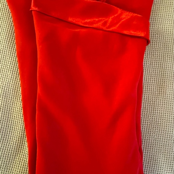 Little Red Dress - Picture 9 of 11